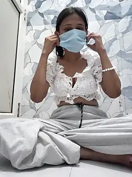 Snapshot of sassyygurl chatting on May 8, 3:06 pm sassyygurl online show from May 8, 3:06 pm