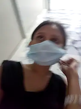 Snapshot of sassyygurl chatting on May 13, 2:14 pm sassyygurl online show from May 13, 2:14 pm