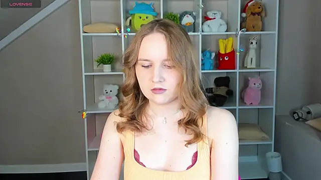 Emmaa Kimm online show from May 21, 1:01 am