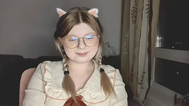 YukiBlush online show from May 20, 8:59 pm