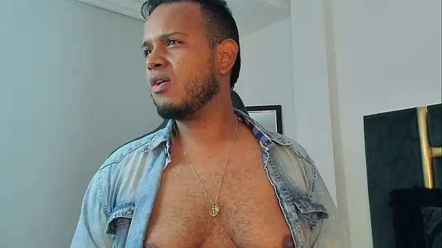Snapshot of Jay_raze chatting on June 23, 12:14 pm Jay raze online show from June 23, 12:14 pm
