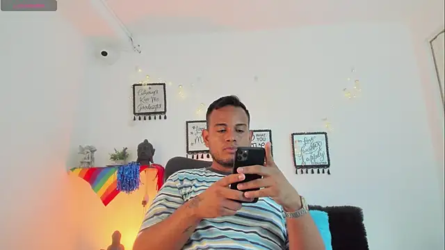 Snapshot of Jay_raze chatting on July 7, 11:36 am Jay raze online show from July 7, 11:36 am