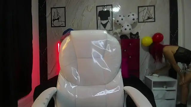 ArianaaFire online show from July 9, 12:31 pm