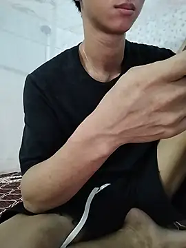 Snapshot of Kiet_Mot_Minh_O_Nha chatting on May 16, 4:06 pm Kiet Mot Minh O Nha online show from May 16, 4:06 pm