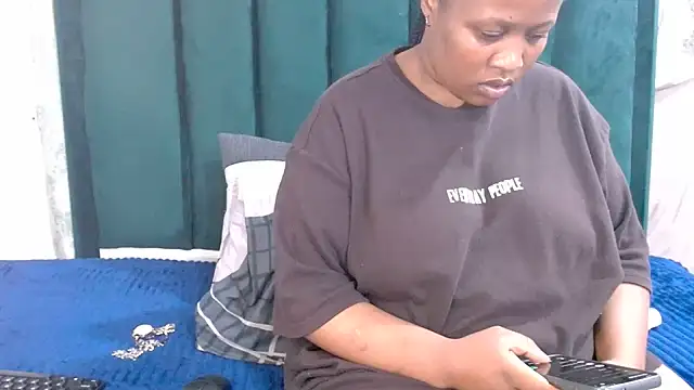 Candybittch online show from May 20, 4:46 pm