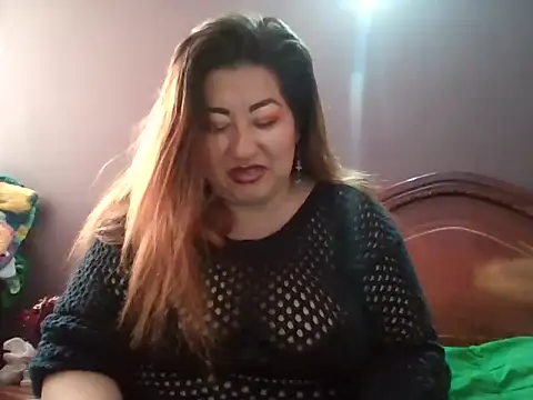 Snapshot of Morchis_esmeralda chatting on May 4, 2:13 pm Morchis esmeralda online show from May 4, 2:13 pm