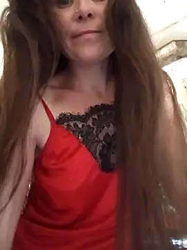 Snapshot of MerelinMILf2 chatting on May 6, 5:29 pm MerelinMILf2 online show from May 6, 5:29 pm