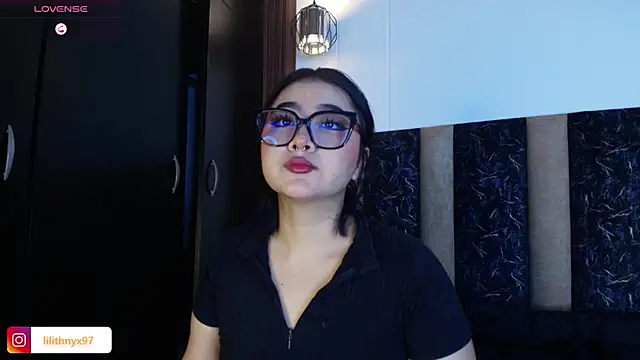 sweet dollLilith online show from May 7, 1:16 pm