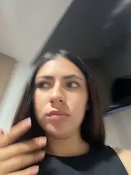 EmilyCxx online show from May 27, 11:57 pm