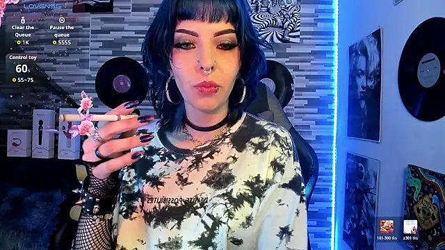 BlueElyxra online show from May 28, 3:04 am