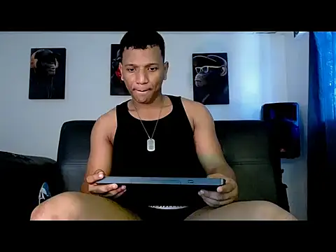 Snapshot of Ian_Arcia chatting on May 5, 5:32 pm Ian Arcia online show from May 5, 5:32 pm