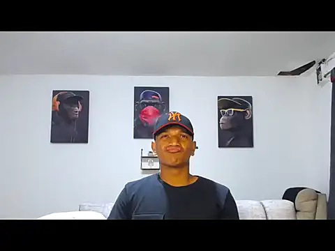 Snapshot of Ian_Arcia chatting on May 25, 11:44 pm Ian Arcia online show from May 25, 11:44 pm
