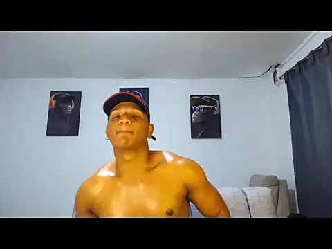 Snapshot of Ian_Arcia chatting on May 28, 11:46 pm Ian Arcia online show from May 28, 11:46 pm