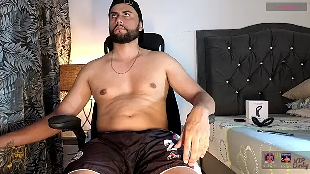 Liam hunther online show from May 29, 2:53 am
