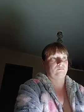 MikkiLove777 online show from May 21, 10:50 pm