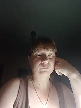 MikkiLove777 online show from May 25, 9:54 pm