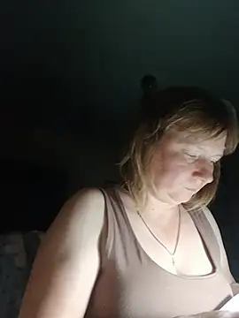MikkiLove777 online show from May 31, 10:22 pm
