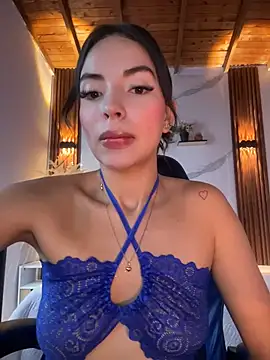 Snapshot of catalina_lafer chatting on May 28, 12:57 pm catalina lafer online show from May 28, 12:57 pm