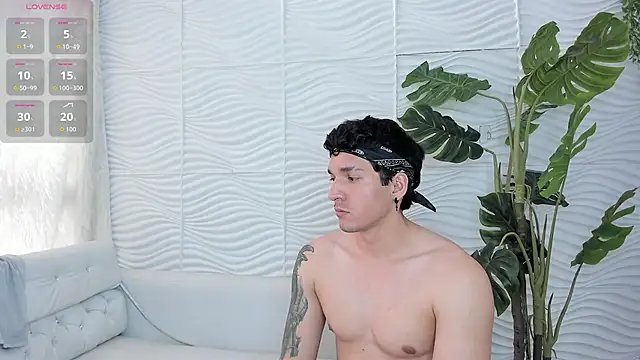 Dirboys4648 online show from May 18, 3:07 pm