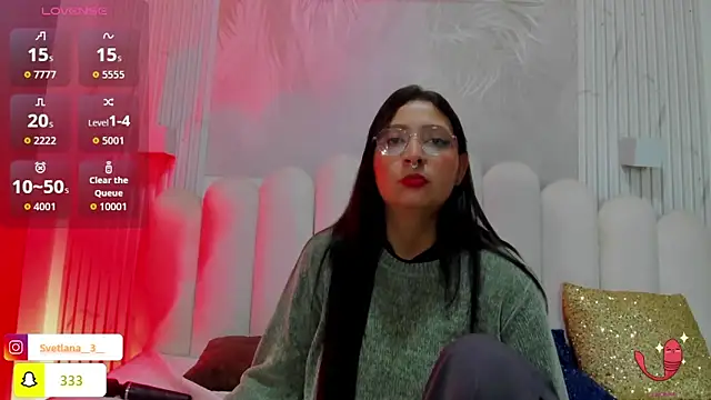 Snapshot of Svetlana_3 chatting on May 23, 9:08 pm Svetlana 3 online show from May 23, 9:08 pm
