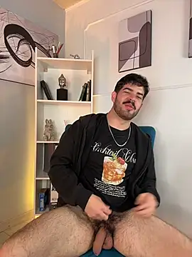 Snapshot of DomBoy_ chatting on June 18, 7:51 pm DomBoy online show from June 18, 7:51 pm