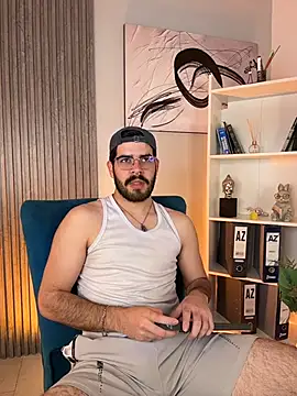 Snapshot of DomBoy_ chatting on July 9, 7:51 pm DomBoy online show from July 9, 7:51 pm