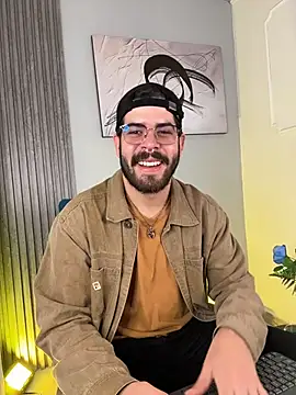 Snapshot of DomBoy_ chatting on July 12, 8:00 pm DomBoy online show from July 12, 8:00 pm