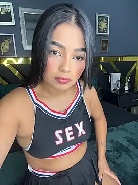 EvasBlazeXXX online show from May 19, 5:14 am