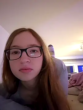 Freaky-Doll online show from May 15, 10:28 pm