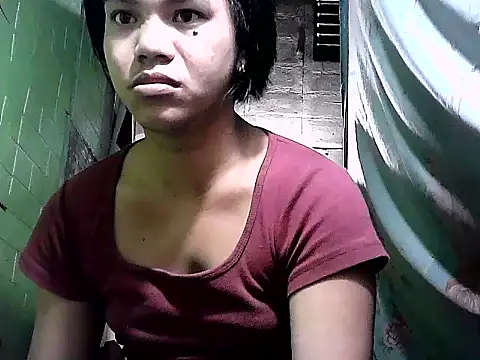 Snapshot of bj_l0ve chatting on May 10, 7:08 pm bj l0ve online show from May 10, 7:08 pm