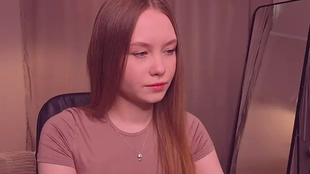 FloraLarsson online show from May 12, 4:09 am