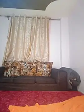 Snapshot of Thickiana_Boo chatting on May 5, 12:13 pm Thickiana Boo online show from May 5, 12:13 pm