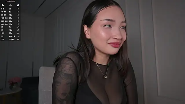 Snapshot of asvna_ chatting on May 11, 1:00 am asvna online show from May 11, 1:00 am