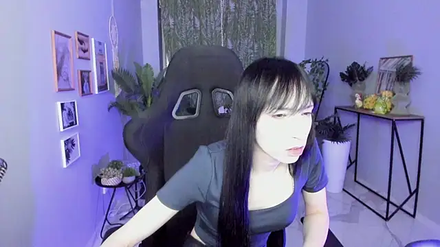 SeraphineSparda online show from May 28, 11:29 am