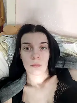 LunaAdika777 online show from May 11, 4:04 pm