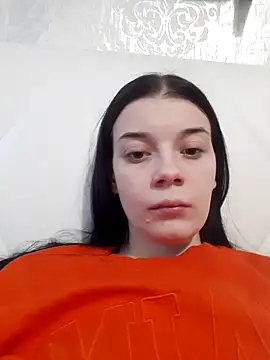 LunaAdika777 online show from May 28, 4:26 pm