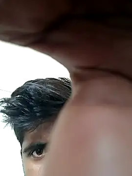 Snapshot of Rohit657600 chatting on May 29, 9:51 am Rohit657600 online show from May 29, 9:51 am