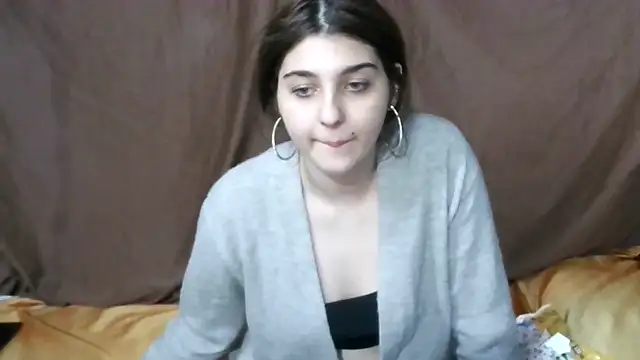 Snapshot of RosyyLux chatting on May 28, 9:01 pm RosyyLux online show from May 28, 9:01 pm
