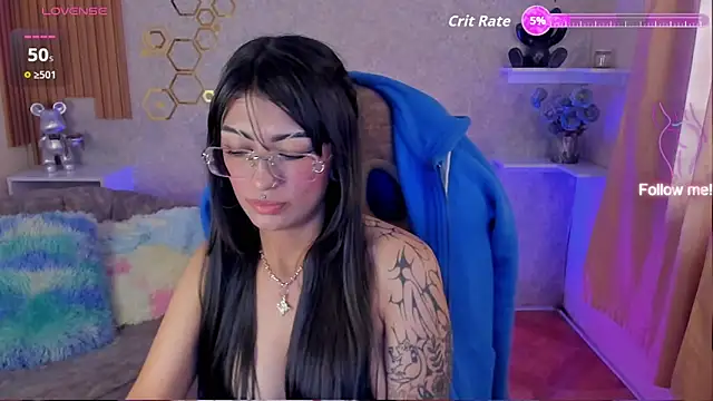 Snapshot of mia_smoke_ chatting on May 11, 2:45 pm mia smoke online show from May 11, 2:45 pm