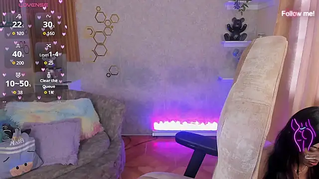 Snapshot of mia_smoke_ chatting on May 25, 2:56 pm mia smoke online show from May 25, 2:56 pm