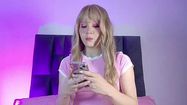 little bonniie online show from May 14, 7:42 pm
