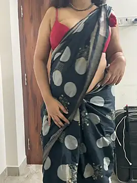 Snapshot of Tamil_Azhagie chatting on June 27, 12:48 am Tamil Azhagie online show from June 27, 12:48 am