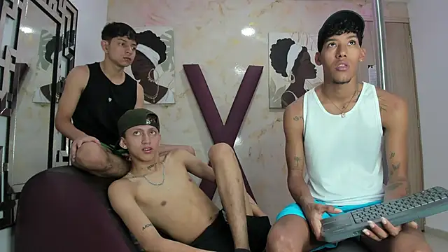 RED BOYS XXX online show from May 9, 1:27 pm