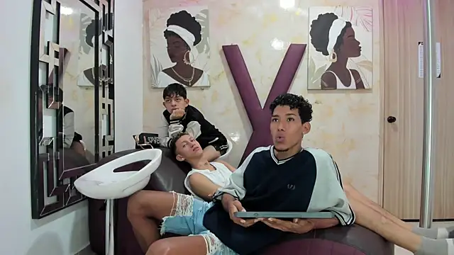RED BOYS XXX online show from May 17, 1:29 pm