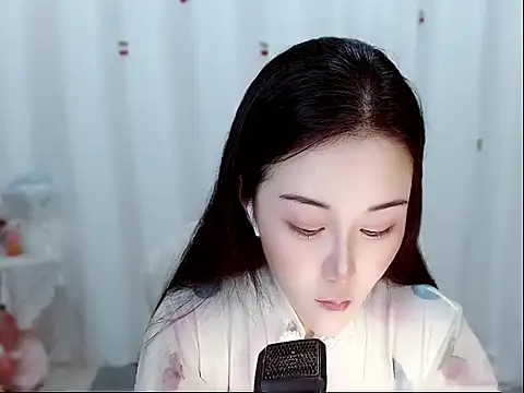 Amy-cnbaby online show from May 15, 1:12 am