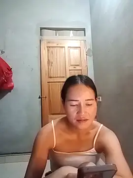 Snapshot of Nana-bibi chatting on May 6, 5:25 am Nana-bibi online show from May 6, 5:25 am