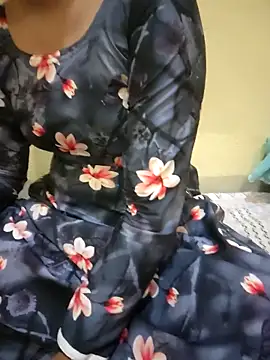 Seema yadav01 online show from May 6, 5:03 am