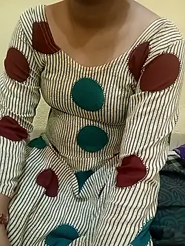 Seema yadav01 online show from May 12, 5:37 am