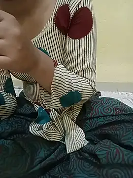 Seema yadav01 online show from May 27, 5:26 am