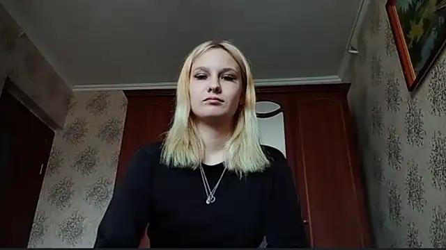SharriLeisey online show from May 28, 9:39 am